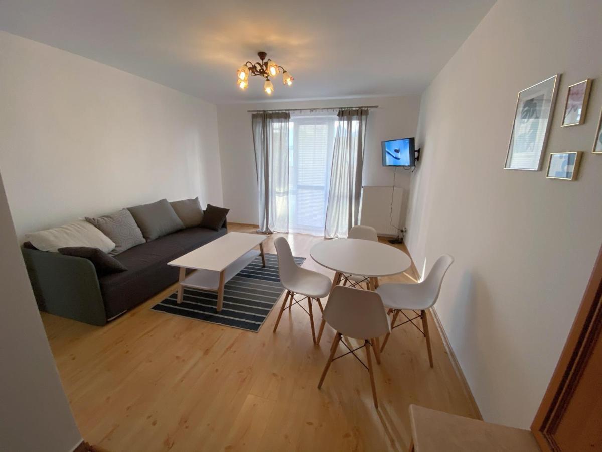 Easy Apartamenty Rzeszow Bagian luar foto