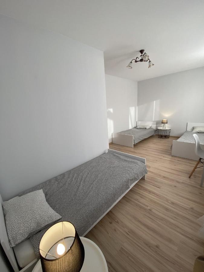 Easy Apartamenty Rzeszow Bagian luar foto