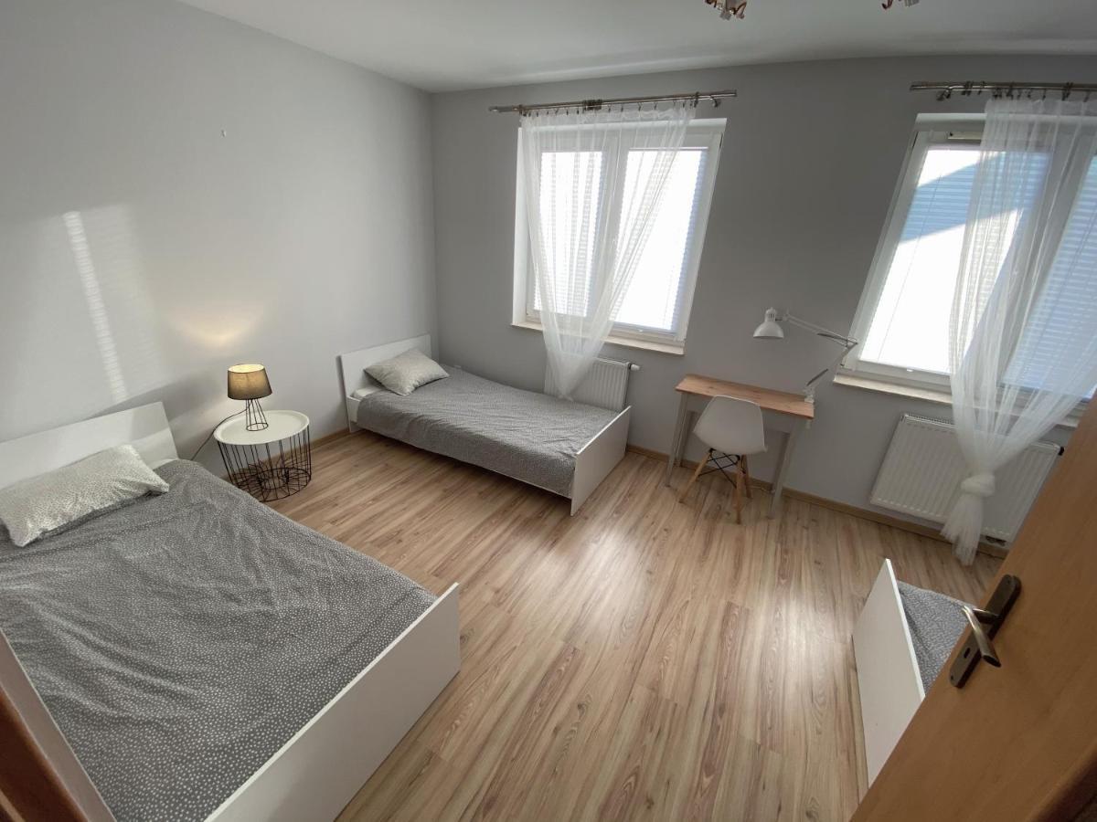 Easy Apartamenty Rzeszow Bagian luar foto